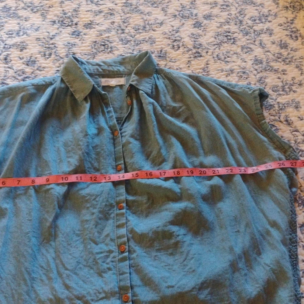 Madewell Blue Denim  Button Down Shirt